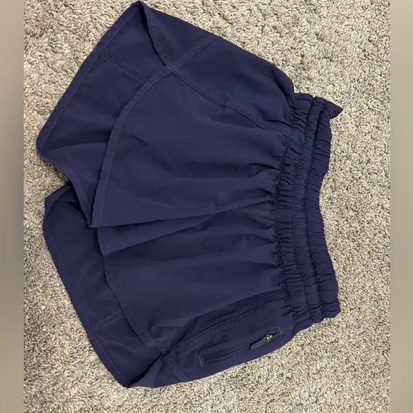 Lululemon size 4 navy shorts 3 inch inseam, worn but good condition - Picture 1 of 3